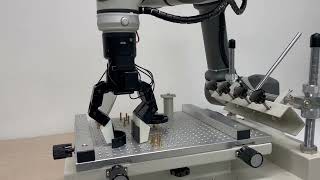 3-Finger Robot Gripper - Pick and place demo