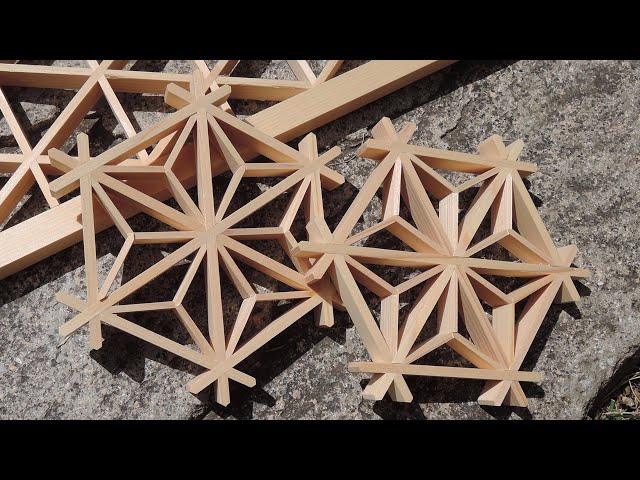 Making a kumiko coaster ／ Takenaka Carpentry Tools Museum - YouTube