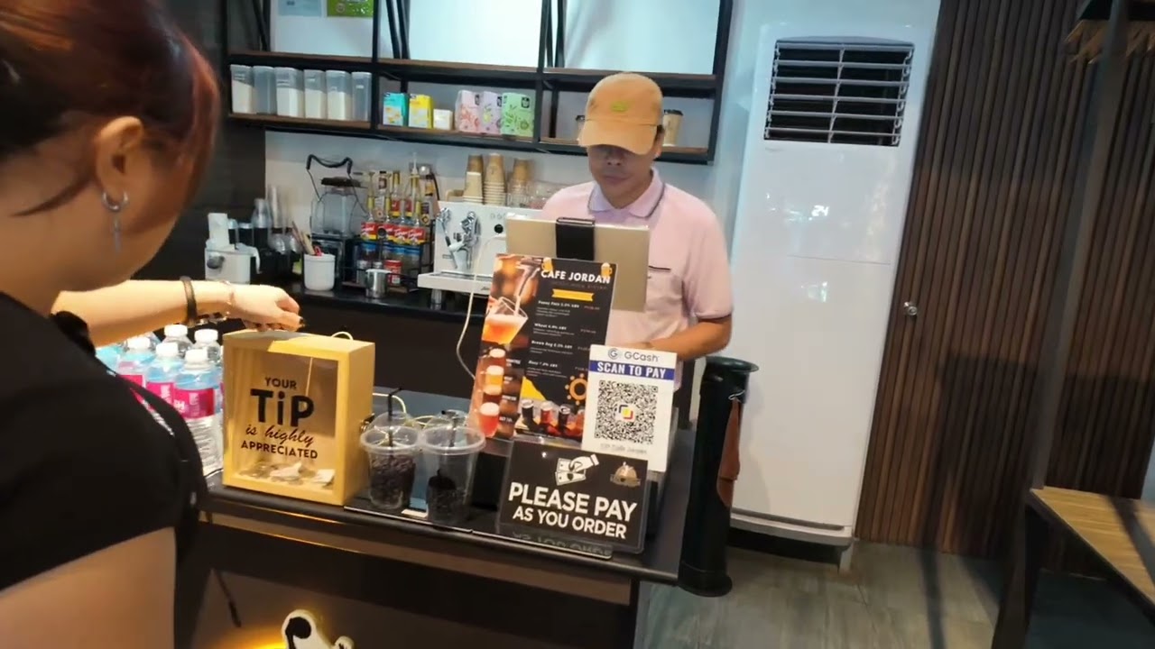 HOTARU DIARIES #1: Touching Grass! 