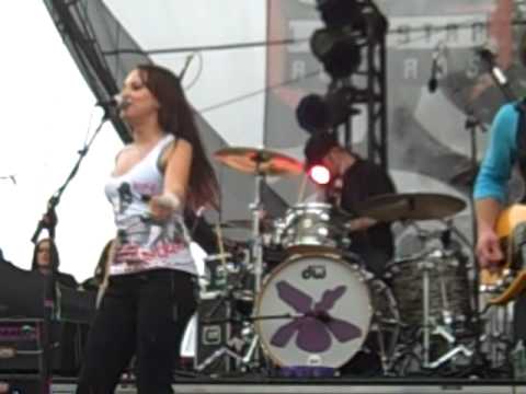 Mira Tina Parol- Crazy-Bamboolze 09 en YouTube Mira Tina Parol- Crazy-Bamboolze 09 en YouTube