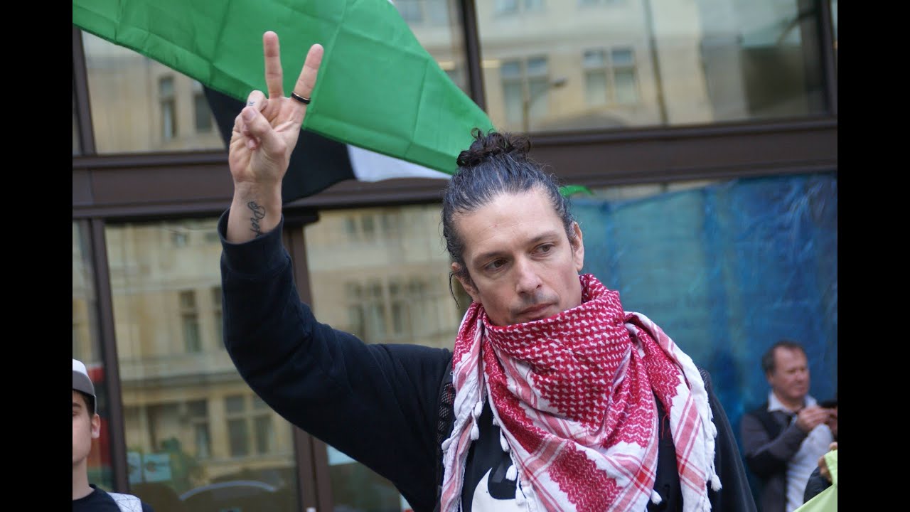 Build Richard Barnard's Fighting Fund