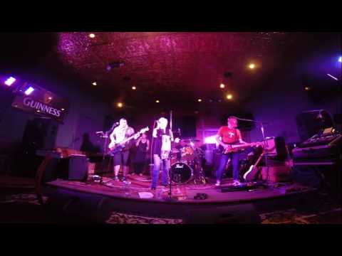 Bill Lawrence L-45-S pickups, playing live with them - YouTube