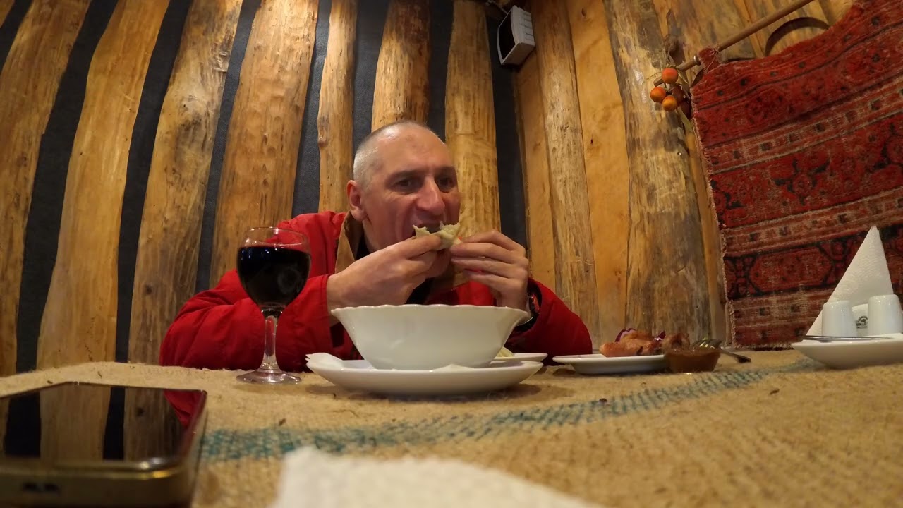 МИР НА ЛАДОНИ. Прогулки по Тбилиси.