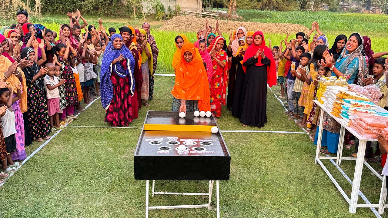 Новое испытание в странной игре в 7 лунок!! Посмотрите, кто выиграет горсть подарков, попав по мя...