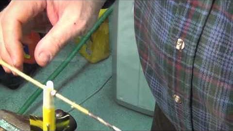 How to make a Flemish twist bow string part 2.wmv