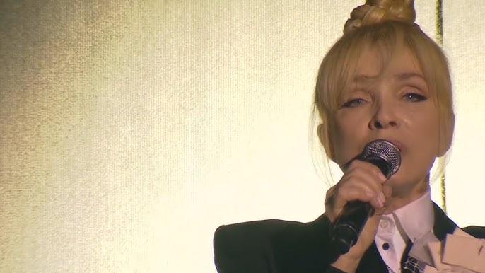 Юбилейный концерт, ЛАЙМЫ ВАЙКУЛЕ Arena Rīga (Intars Busulis, Lauris Reiniks un Jānis Stībelis) - YouTube