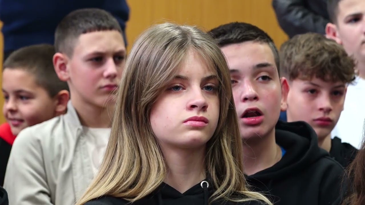 ALFA Centar donirao natkriveni parking za bicikla OŠ ,,Mileva Lajović – Lalatović“