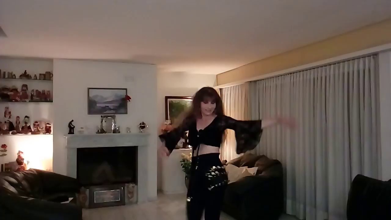 Belly dance drum solo darbuka YouTube