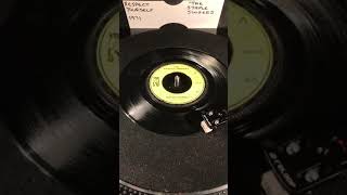 The Staple Singers - Respect Yourself ( Vinyl 45 ) From 1971 .