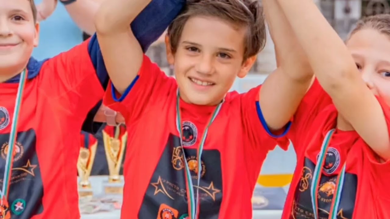 Дълга история, в която присъства и една световна футболна легенда. Следва най-големият ѝ етап. 🔥