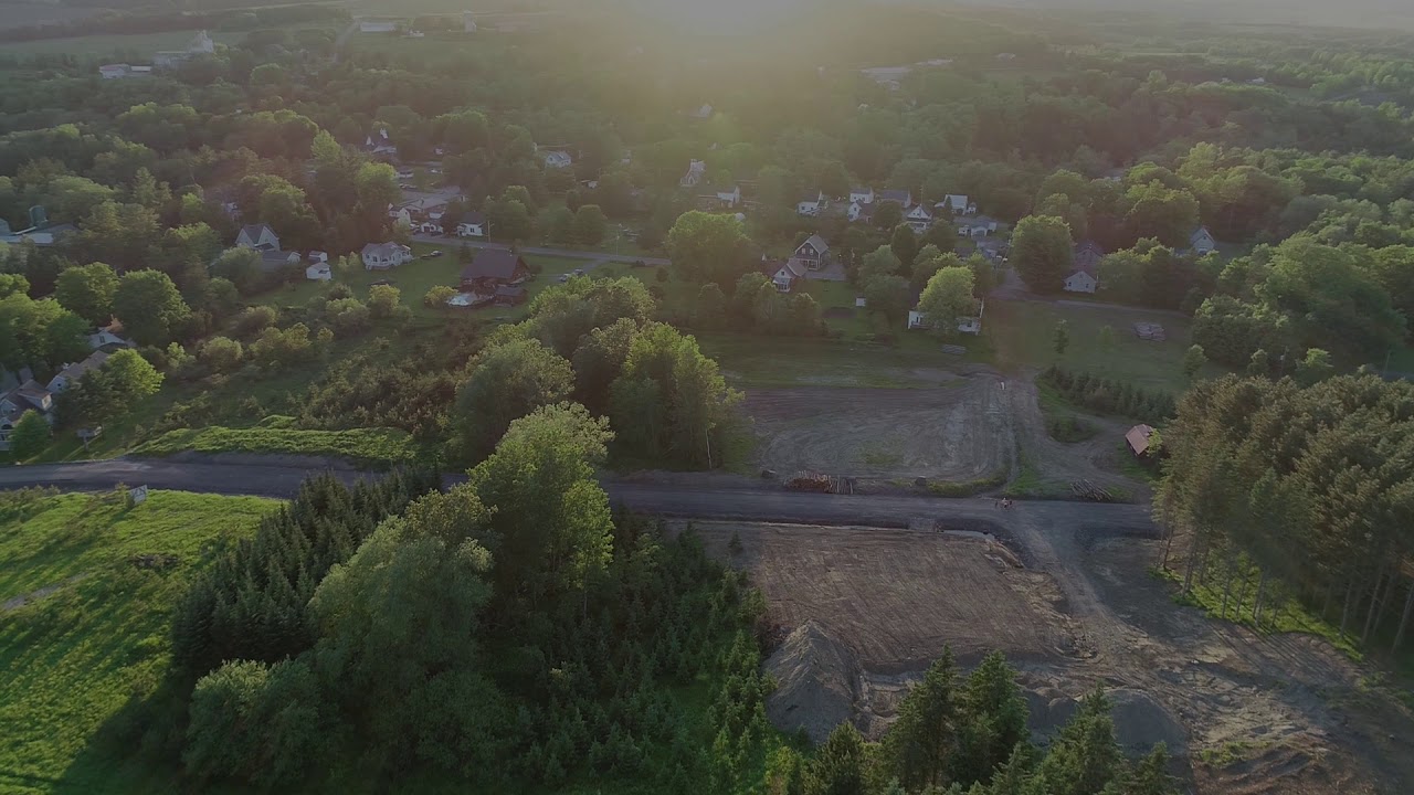 Dixville, un village au coeur des cantonsdel'est YouTube