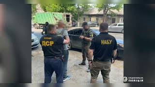 120 тисяч гривень неправомірної вигоди: правоохоронці викрили депутата Одеської обласної ради