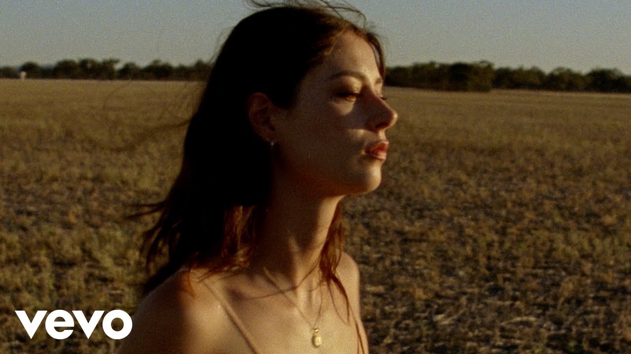 Grace Cummings - A Precious Thing (Official Video) video thumbnail