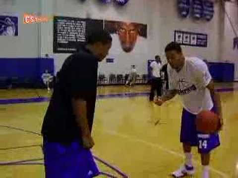 Learn The Crossover From Chris Douglas-Roberts