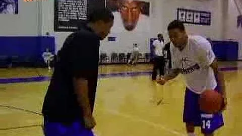 Learn The Crossover From Chris Douglas-Roberts