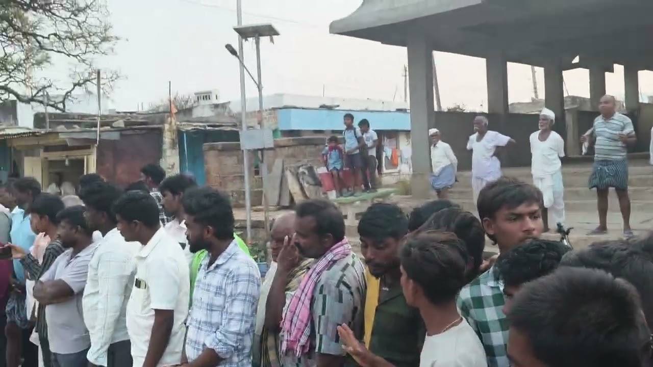 ಸ್ಲೋ ಬೈಕ್ ರೇಸ್ 