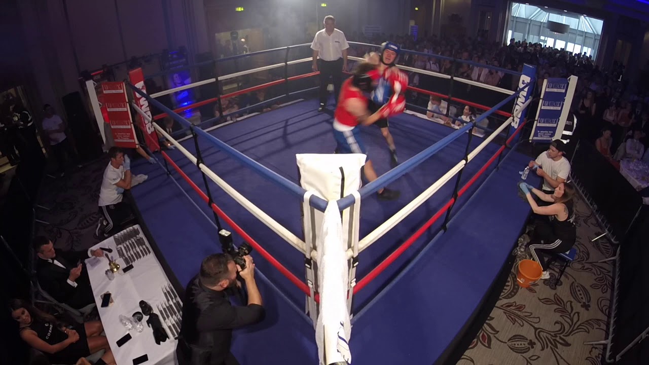 Ultra White Collar Boxing| Brighton | Jayson Exley VS Lee Thompson video phone beyonce mp3