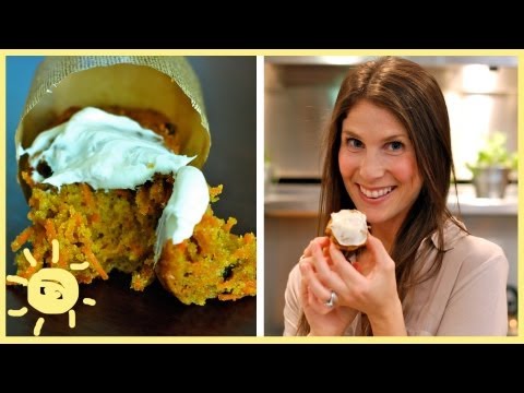 EAT | Healthier Carrot Cake Cupcakes