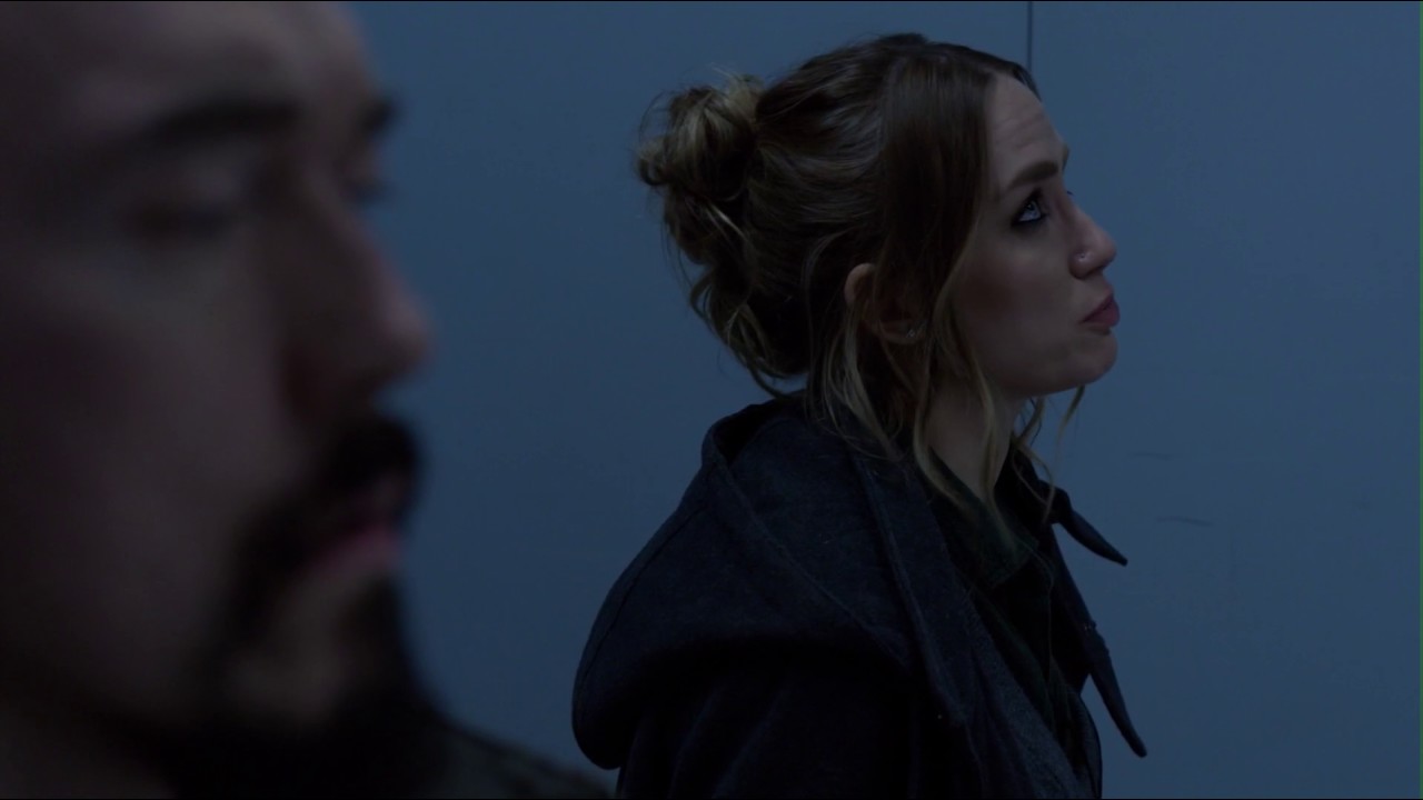 A Conversation scene from The Strain Season 3 Final Episode