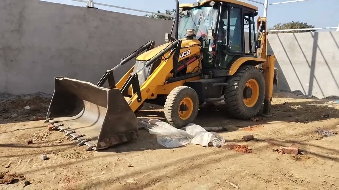 jcb mashine 3dx plus and Sonalika tractor mitti khudai and loding in Village video _#jcbvideo #jcb _