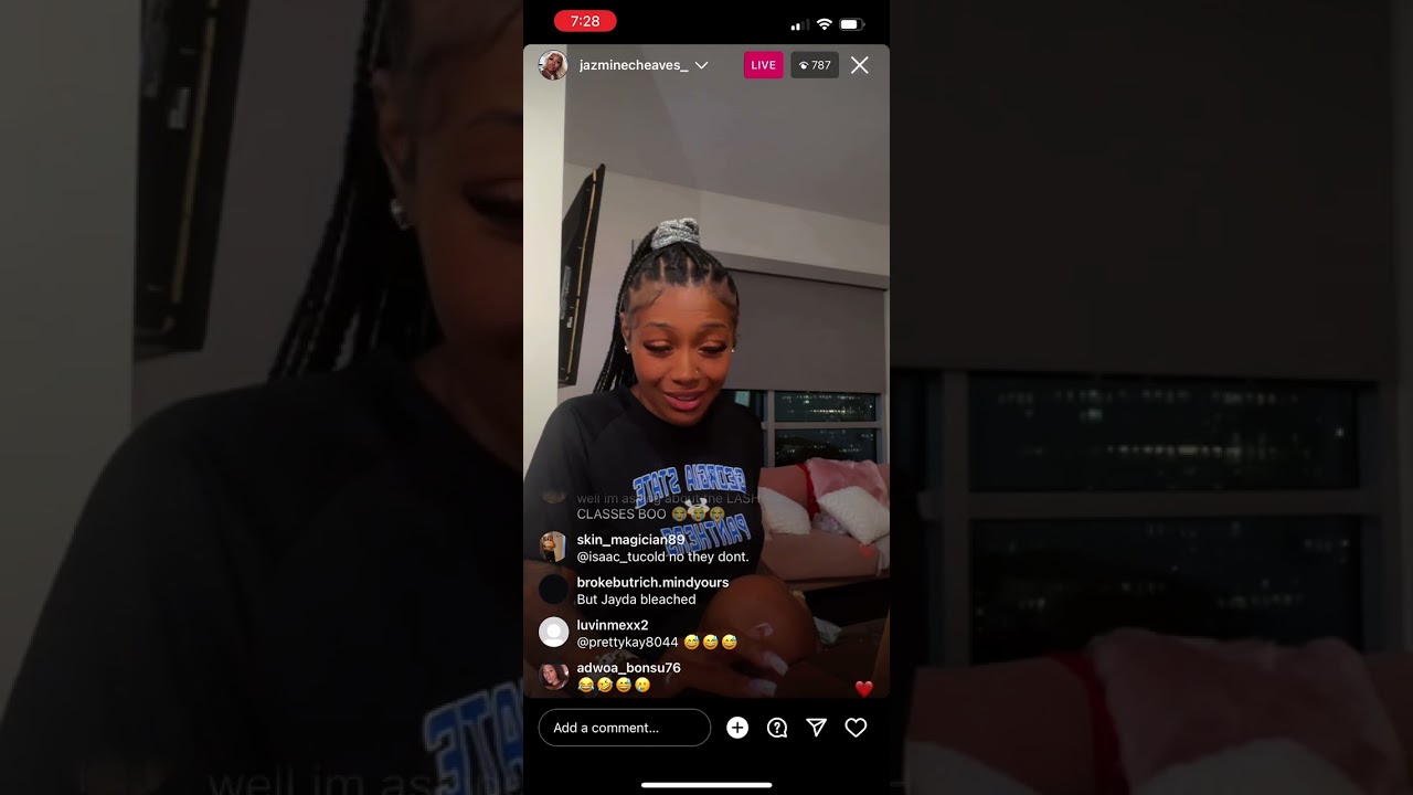 Jayda Wayda Sister Jazmine Cheaves Standing On Business👩🏾‍💼📊🗄️📇