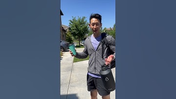 Tesla’s Hands-Free Trunk Opening is  Here!