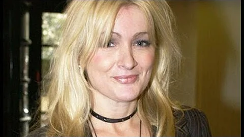 Caroline Aherne opens up about battle with cancer ...