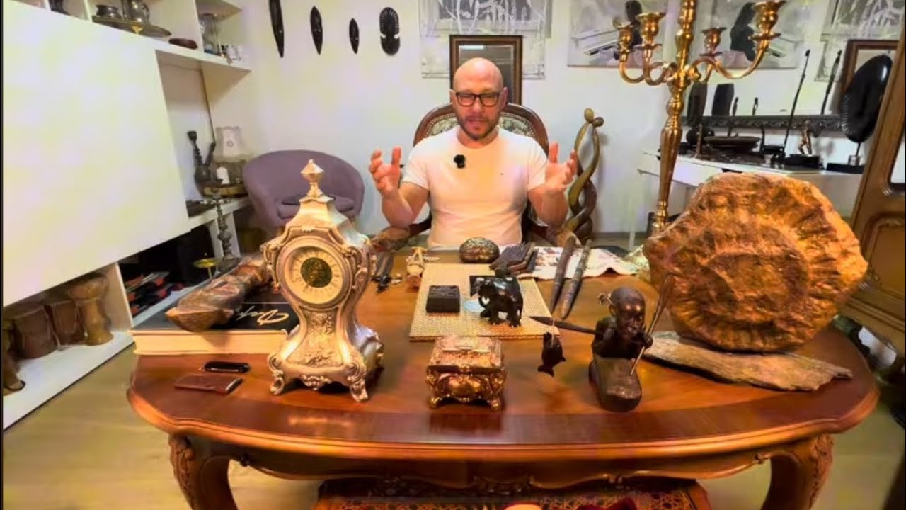 Обзор Изысканных исторических объектов купленных на антикварном рынке.￼