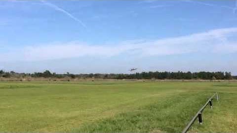 Macchi MC-200 landing