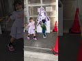 ちょこらび“ポケカメン”の前で踊る2人❤️🎶 #3歳児 #ちょこらび#shorts