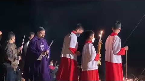 Thánh Lễ Cầu Nguyện Cho Các Tín Hữu Đã Qua Đời tại Nghĩa Trang Đất Thánh Giáo Xứ Làng Rào