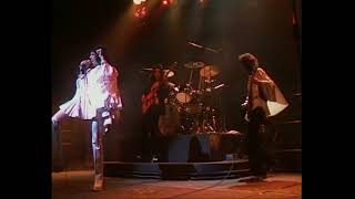 Queen - Now Im Here Live At The Rainbow November 1974