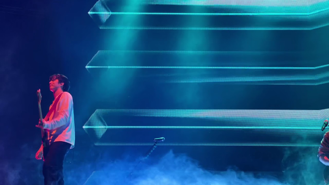 200131 Day6 Gravity Tour in Madrid - Colors, I need somebody