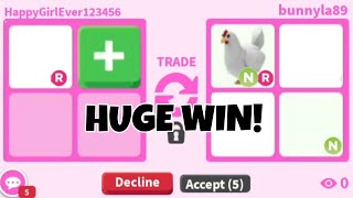 😱😝No Way! I GOT A VERY OLD SUPER CUTE NEON CHICKEN For My FOREVER IN GAME PET + HUGE WIN FOR RHINO!