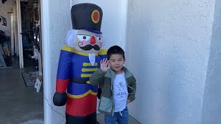 Nutcracker Inflatable Unboxing