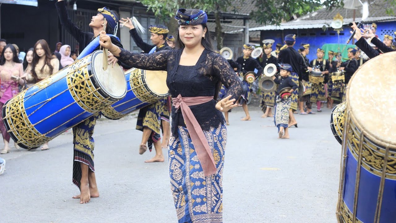 Gendang Beleq ngiring paok motong