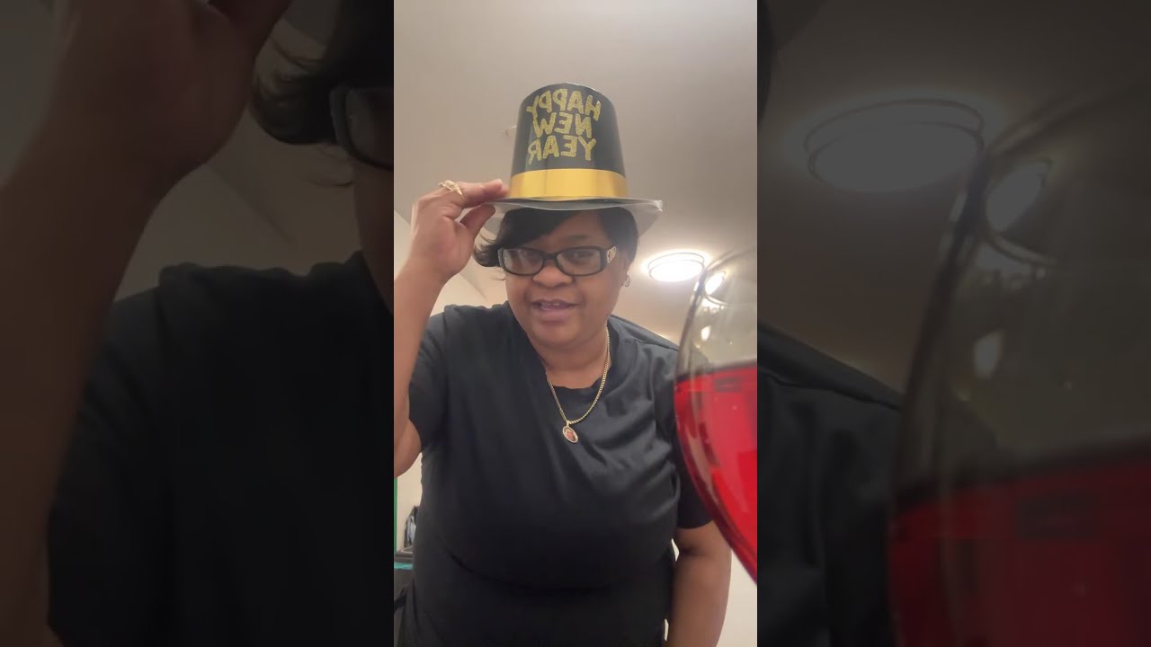 LeFleur Gang Gang 🌺🌸 is live! NEW WIG!!