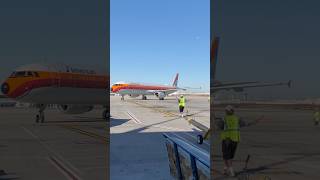 Halloween 🎃 American Airline ✈️