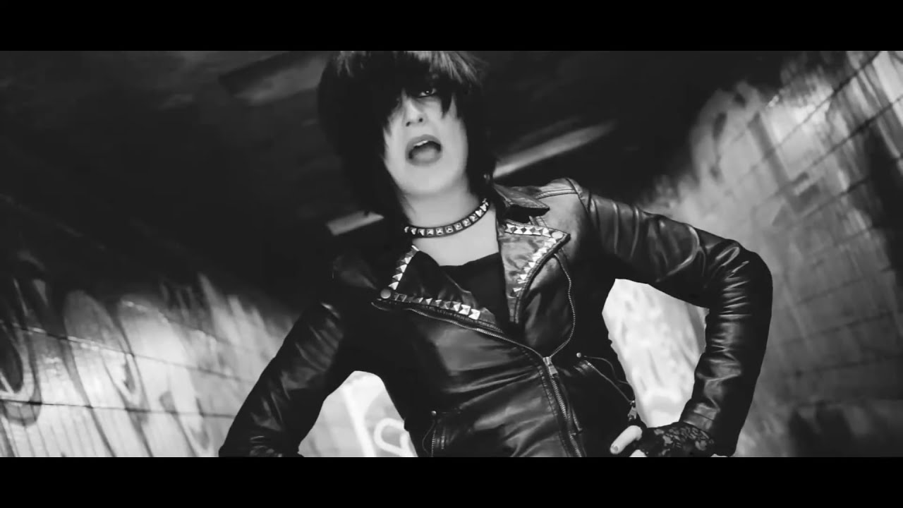 Louise Distras - Shades of Hate [Official Video]