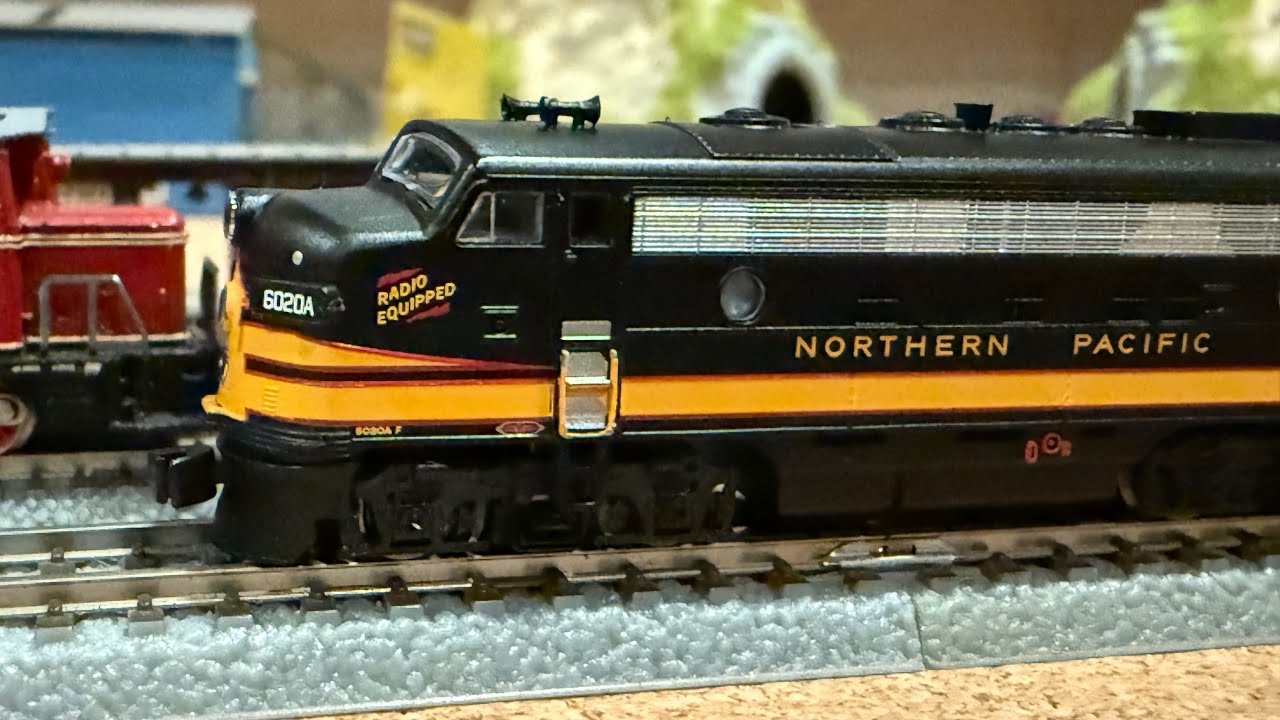 AZL 63004-2 Northern Pacific F7A Locomotive 6020A Test Run at z.scale.hobo 01.06.2026
