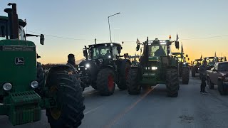 Μπλόκο Νίκαιας: Αποκλεισμός του κόμβου Κιλελέρ με τρακτέρ και αγροτικά μηχανήματα