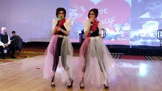 HPS2017-Saturday Night Dinner - Twins Sing -\\