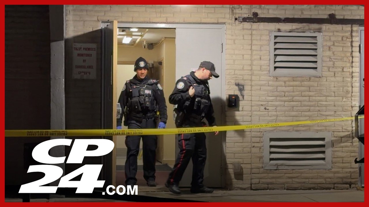 Police investigating after man walks into Toronto hospital with gunshot ...
