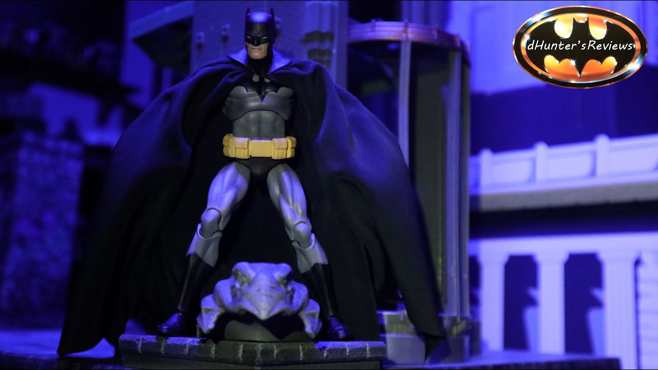 Mafex Hush Batman Black Suit Version Action Figure Review & Comparison