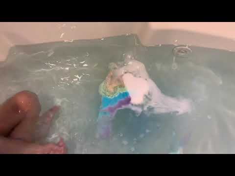 Mila’s Rainbow Bath Bomb Review