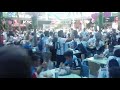 Hinchada Argentina en centro comercial de Moscu patio de comidas Rusia 2018 Mundial