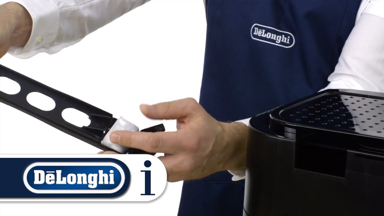 BCO430 How to insert the antichlorine filter in your Combi Coffee