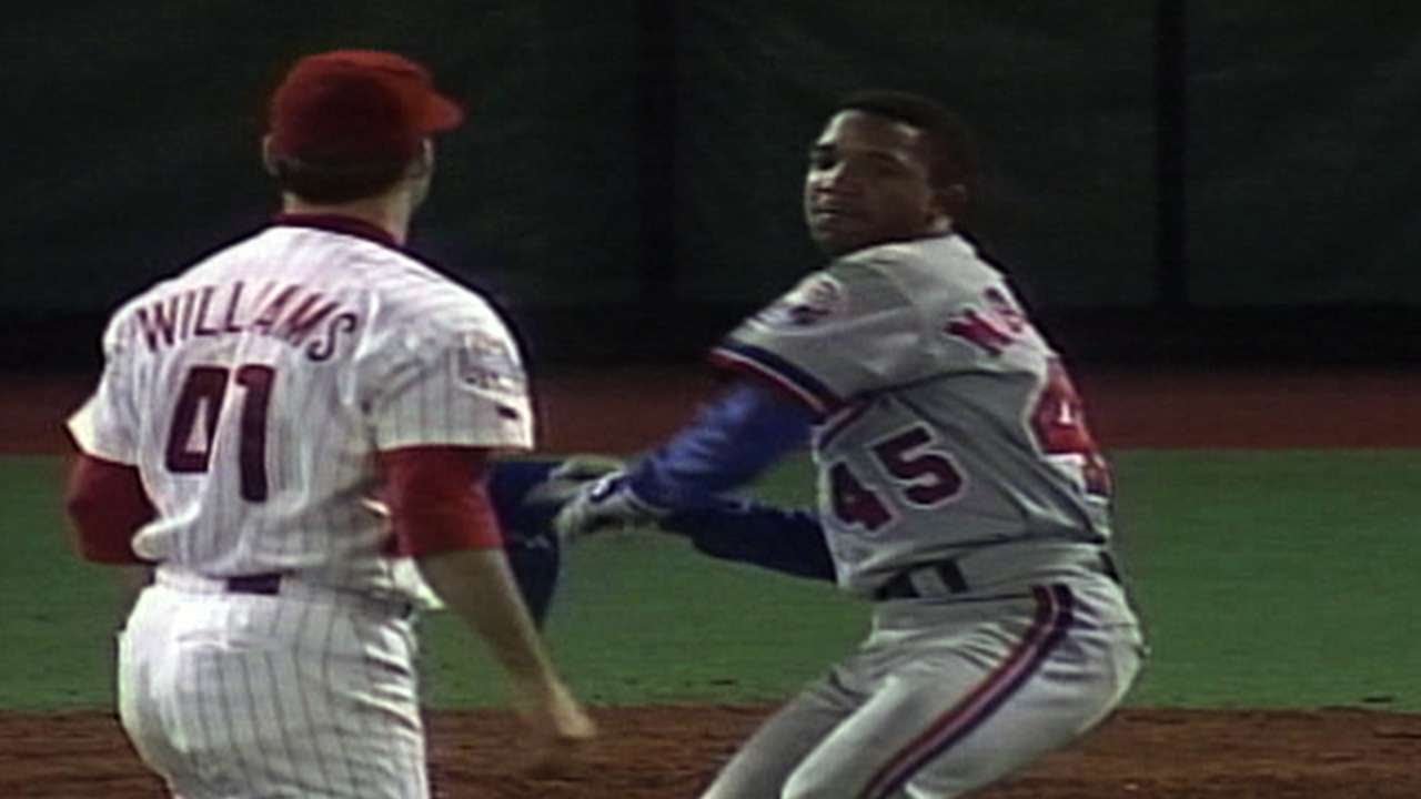 Pedro Martinez gets plunked and charges the mound 