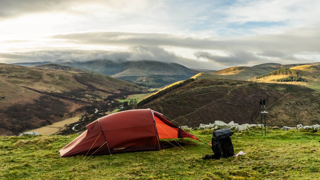 IRON AGE HILL FORT IN THE NORDISK HALLAND 2 LW | CHEVIOT HILLS