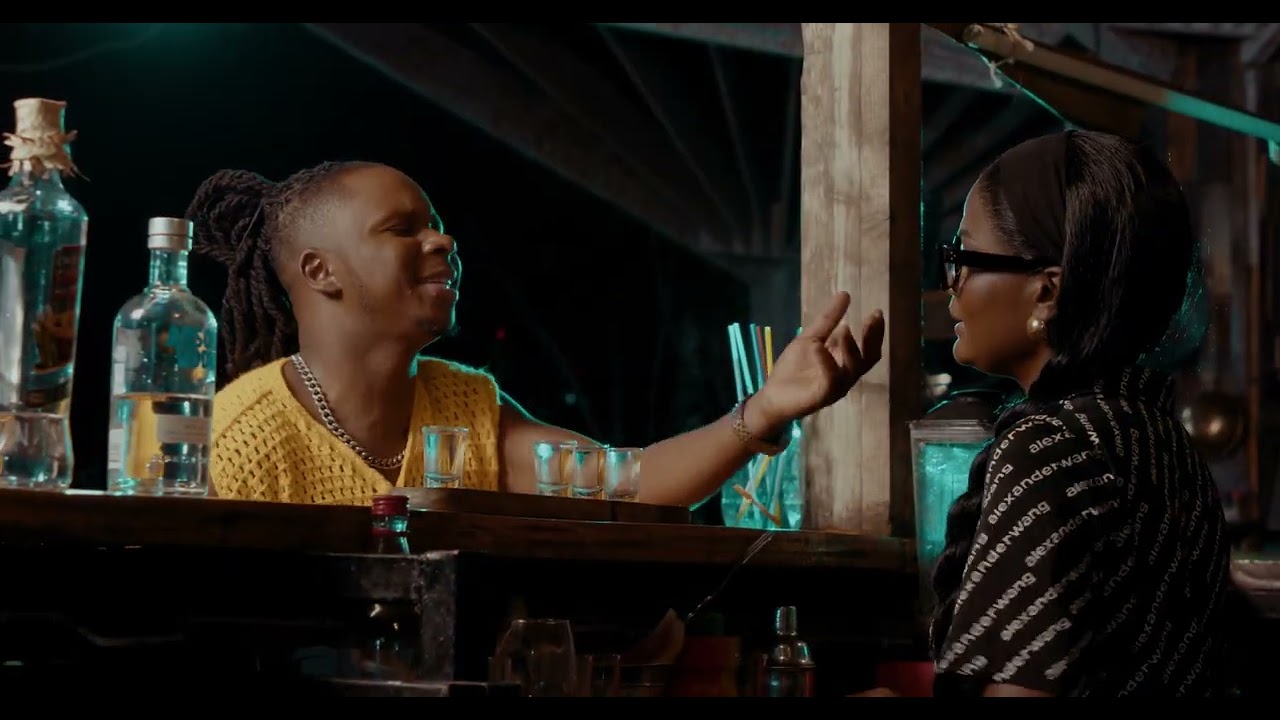 Watch Salomão Lírico - Festa (Video oficial) on YouTube Watch Salomão Lírico - Festa (Video oficial) on YouTube